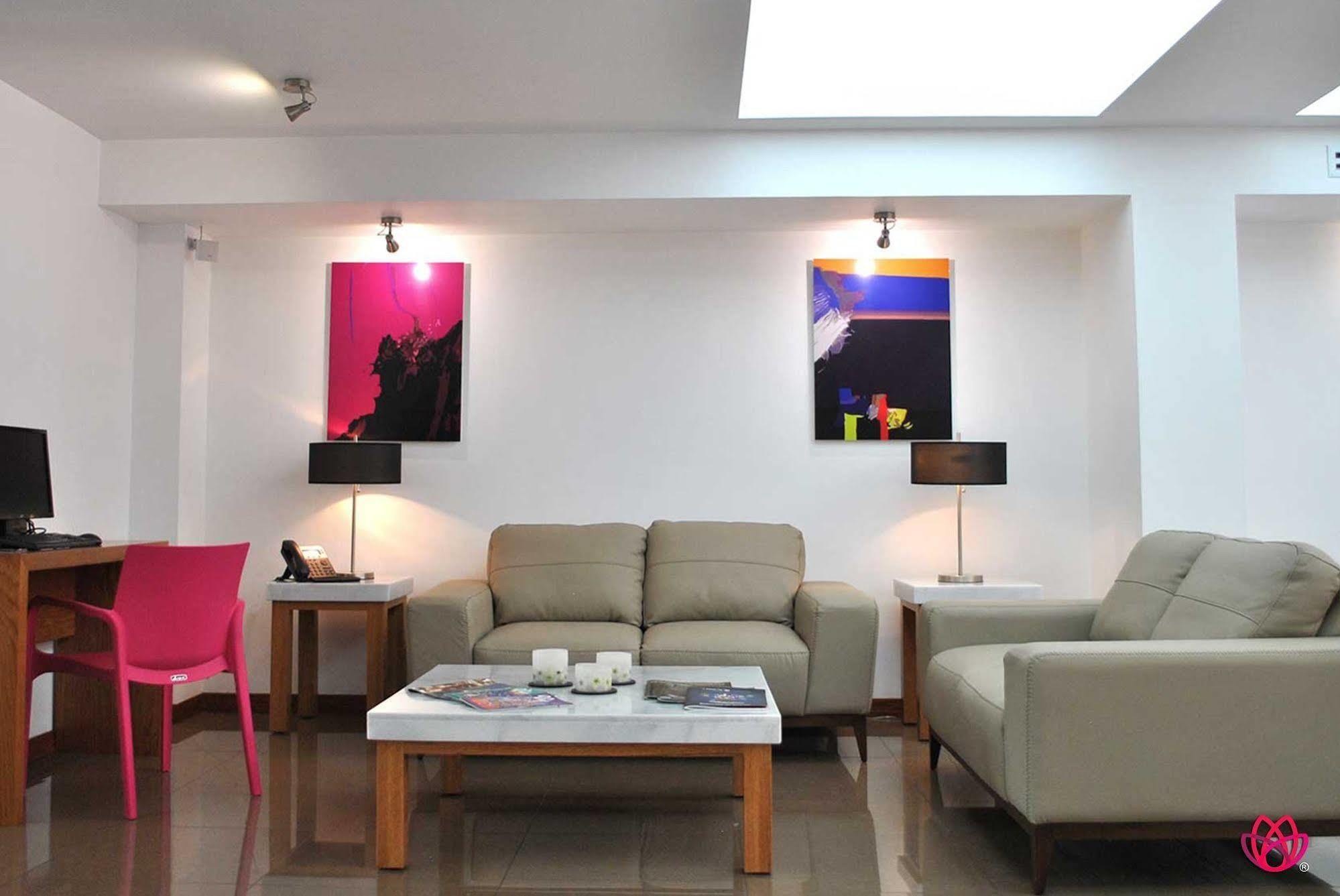 Hotel Y Tu Expo Guadalajara Dış mekan fotoğraf