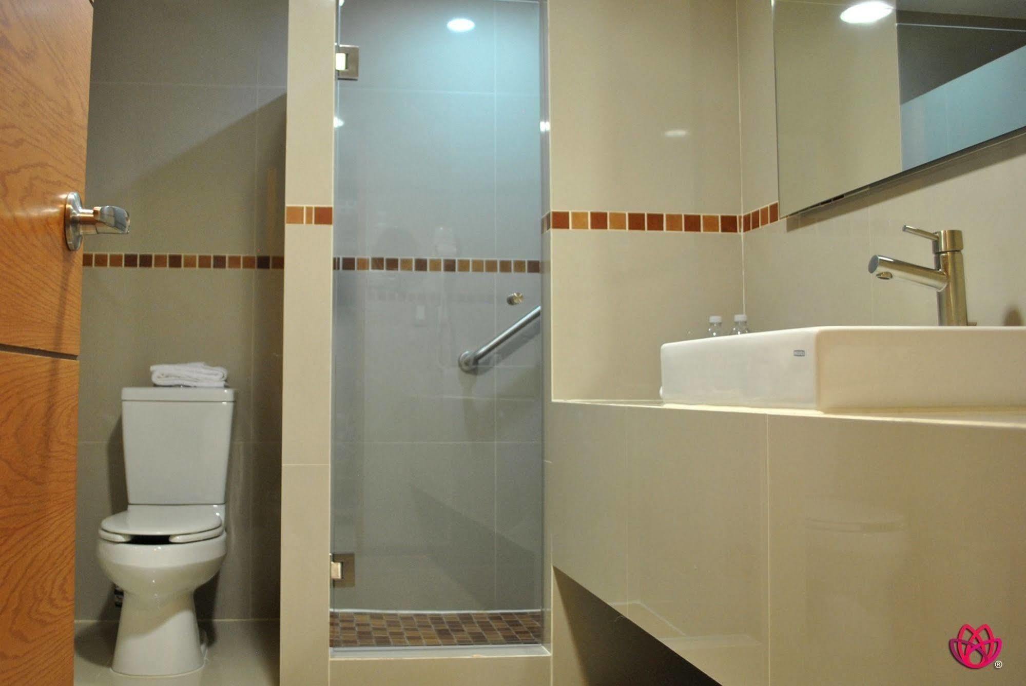 Hotel Y Tu Expo Guadalajara Dış mekan fotoğraf